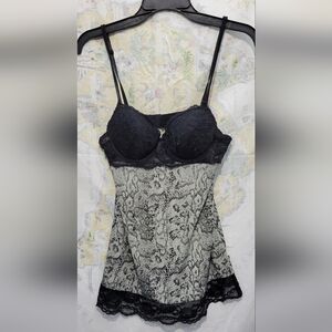 Elegant Black and Gray Lace Chemise